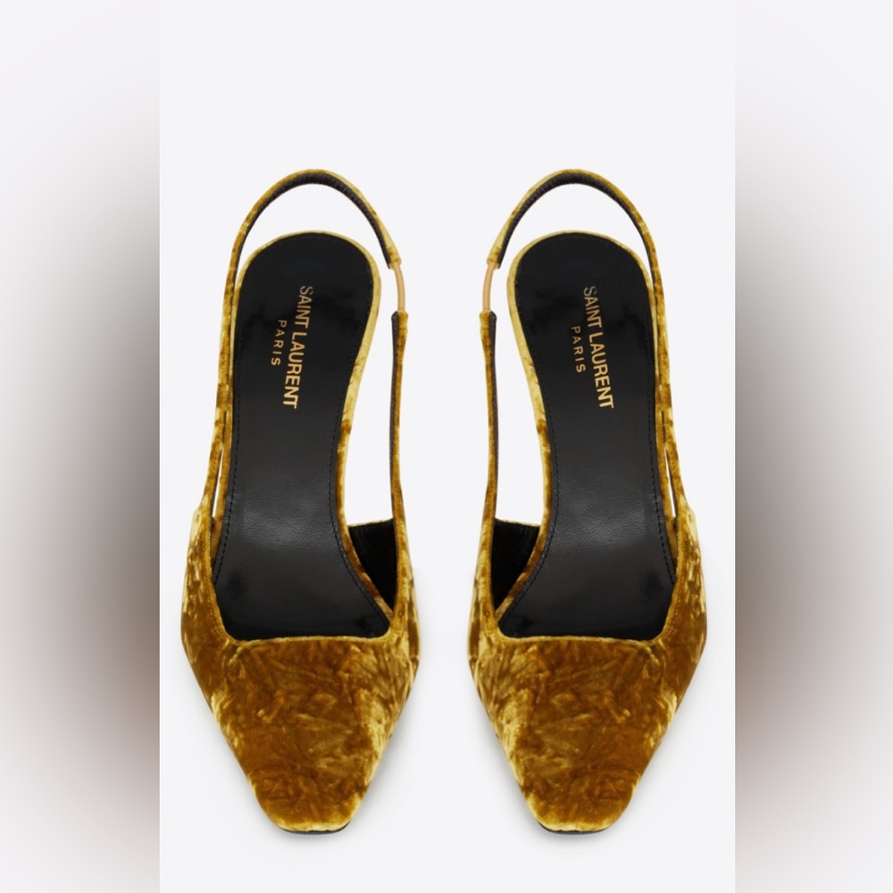 Saint Laurent Dream Velvet Slingback Pump. Size: 36.5